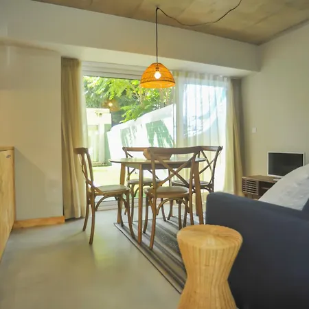 Apartment Madragoa Moderns