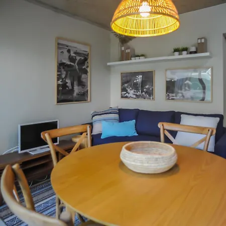 Madragoa Moderns Apartment