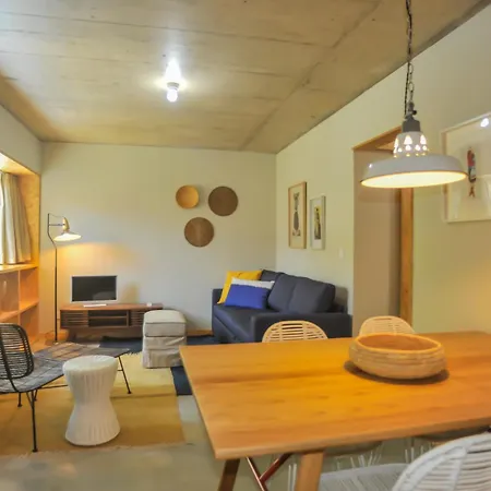 Madragoa Moderns Apartment Lisbon